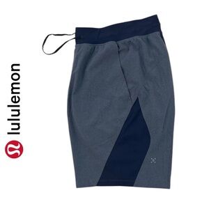 Lululemon Namaster at the Beach 9” Shorts